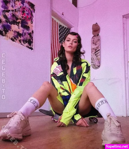 Liza Adamenko OnlyFans Thumbnail #8iDEigKQly