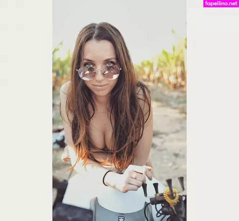 Liza Alt OnlyFans Thumbnail #hRYiXIkTGd