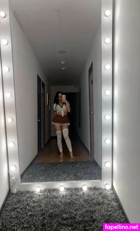 Liza Bennet OnlyFans Thumbnail #J4fBh7CHl6