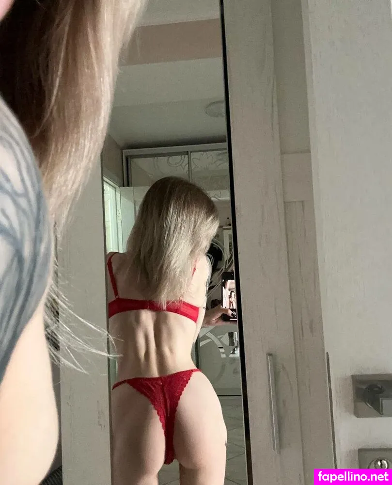 Elisabeth, liza_bet, lizabeth.rebecca Nude Leaked OnlyFans Photo #CBiHkrNPlS
