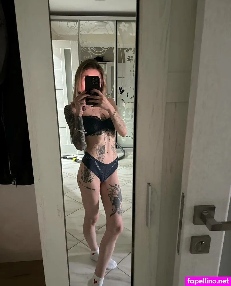 Elisabeth, liza_bet, lizabeth.rebecca Nude Leaked OnlyFans Photo #PnEdovPTHo