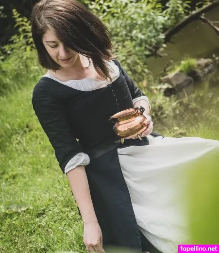 Liza Grimm OnlyFans Thumbnail #5KU5wffPpn