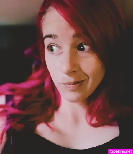 Liza Grimm OnlyFans Thumbnail #EHCGlIeTg0