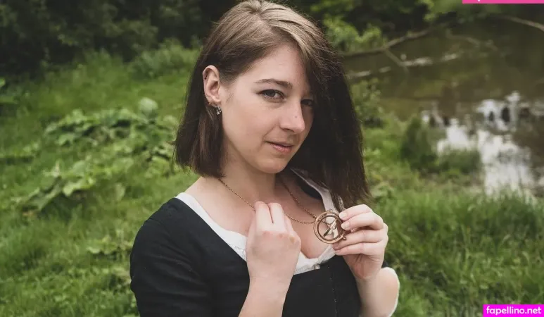 Liza Grimm OnlyFans Thumbnail #aIyOVLKNHz