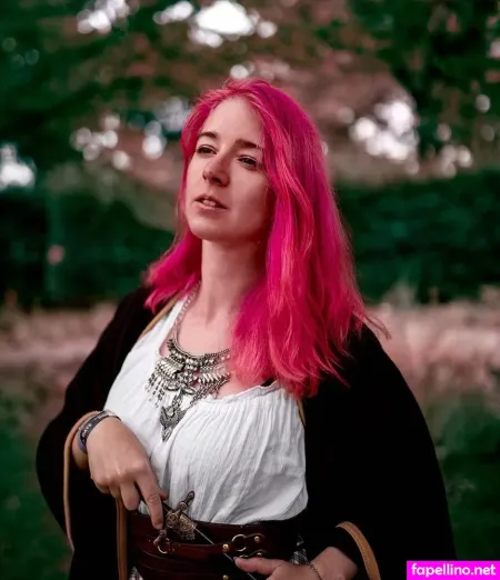 Liza Grimm OnlyFans Thumbnail #bHlKEddgH5