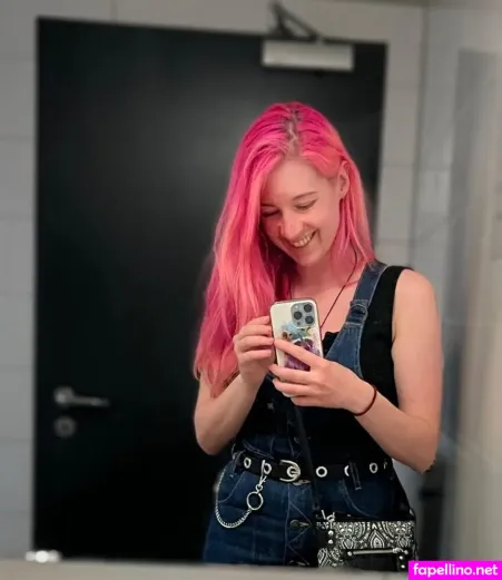 Liza Grimm OnlyFans Thumbnail #fxRxkYuTfC