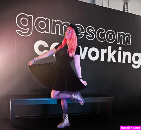 Liza Grimm OnlyFans Thumbnail #zKHMH8Mqzi