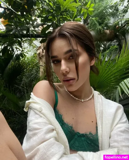 Liza Sami OnlyFans Thumbnail #J4AwP5L8JJ