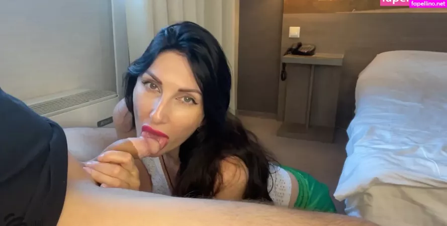 Liza Virgin OnlyFans Thumbnail #6lSXHXAwYn