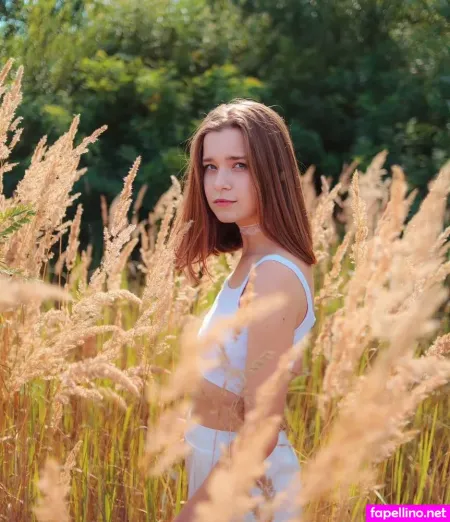 Liza Voroncova OnlyFans Thumbnail #pkSgw4VBjC