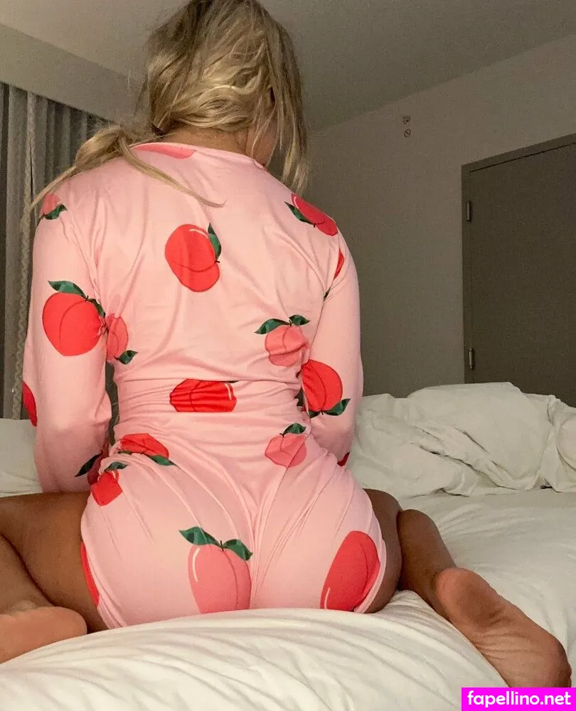 Liza Lou, lizab_louu, lizalou.1 Nude Leaked OnlyFans Photo #19YaGw4MPq