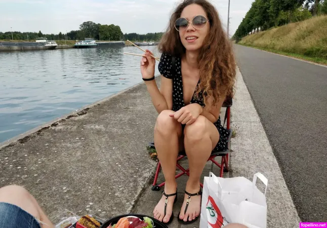 Lizanne L OnlyFans Thumbnail #DXRejjPmZS