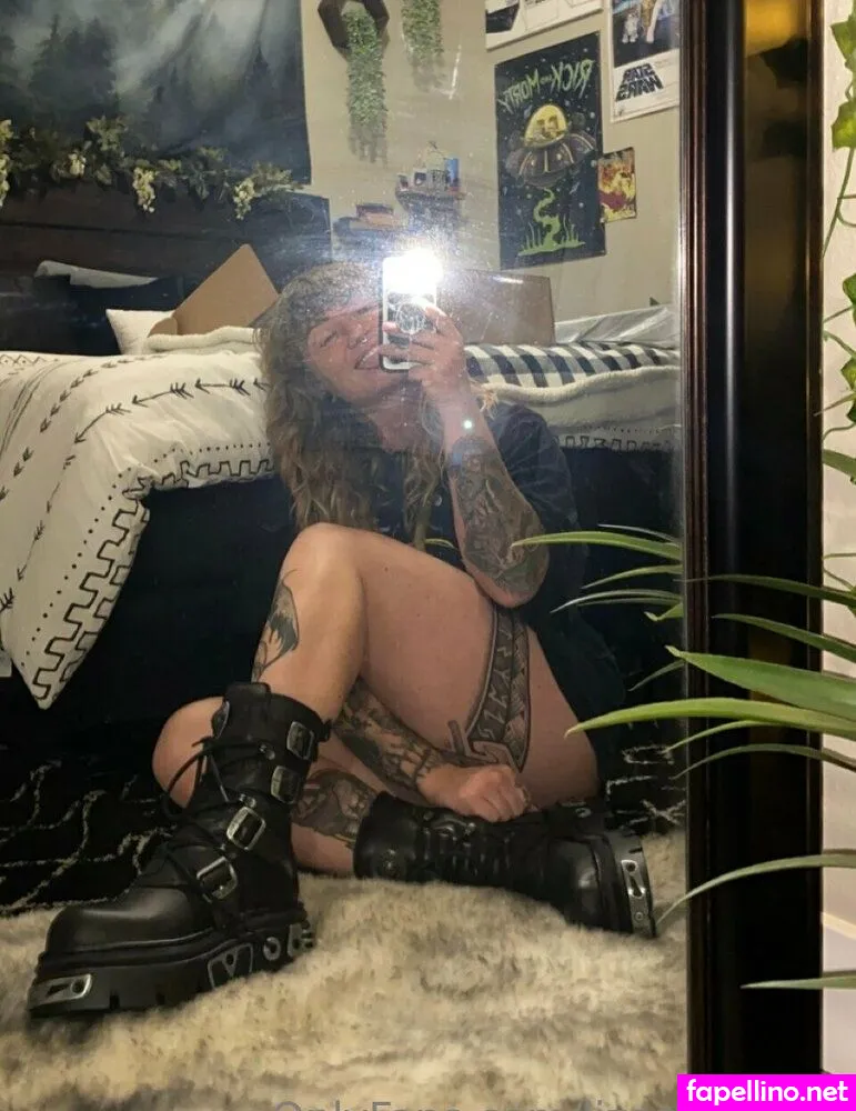 lizanne1995, lizlovelift_ Nude Leaked OnlyFans Photo #YAtrZ8jPWH