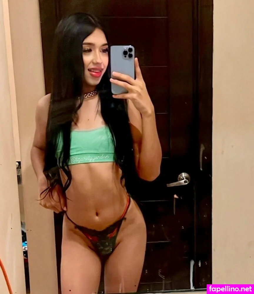 lizarelyjordan1, lizarelyjordan_18 Nude Leaked OnlyFans Photo #PBO16MaTDB