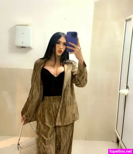 Lizarely Jordan OnlyFans Thumbnail #f8o5FNU0c1