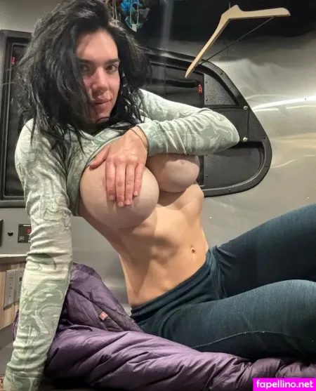 Lizbeth Eden 22 OnlyFans Thumbnail #OCIMDwIoJO