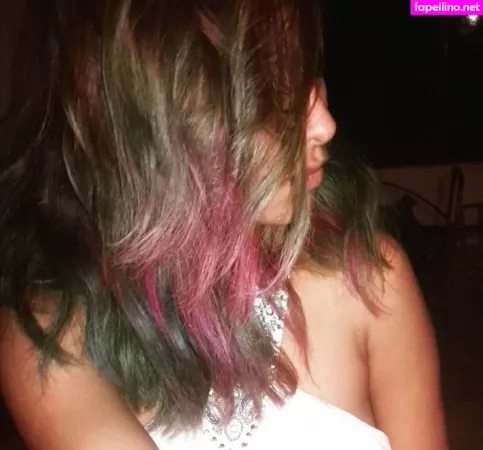 Lizbeth Martinez OnlyFans Thumbnail #YUdcMcNg2U