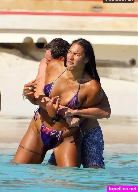 Lizcambage OnlyFans Thumbnail #SDyzWBYfkF