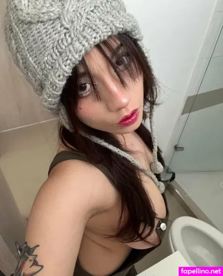 Lizcastl OnlyFans Thumbnail #HtJQoA58MR