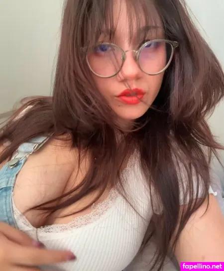 Lizcastl OnlyFans Thumbnail #m2ABaLgDt0