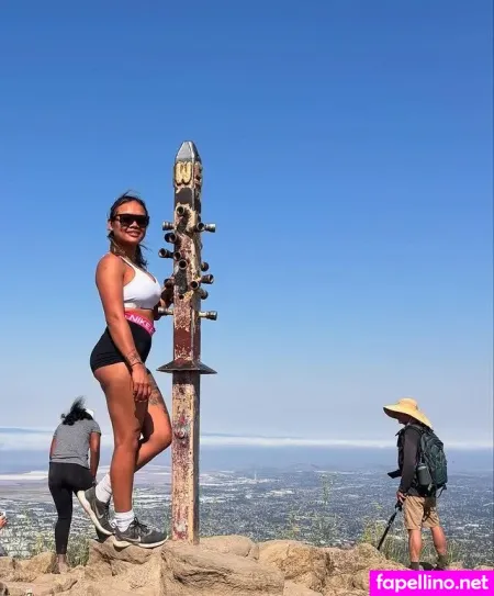 Lizchea OnlyFans Thumbnail #NTJF5hKPDL