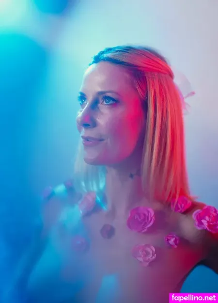 Lizfireflypremium OnlyFans Thumbnail #t6A8jlWrDu