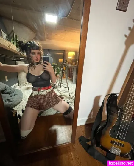 Lizharveynsfw OnlyFans Thumbnail #fp3DH6Nrnv