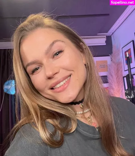 Lizi Asmr OnlyFans Thumbnail #fhYtzEgYdz
