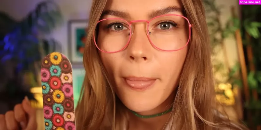 Lizi Asmr OnlyFans Thumbnail #p7uWwpWvHg