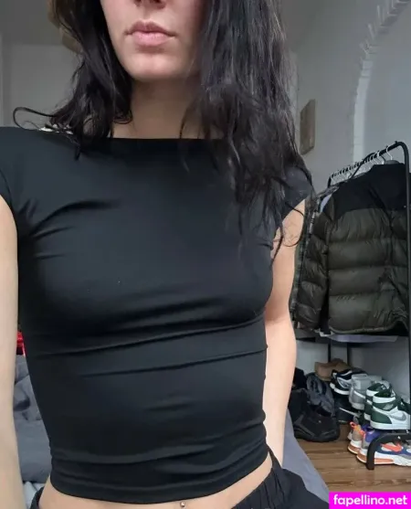 Lizisthere OnlyFans Thumbnail #PFLnlmjsM0