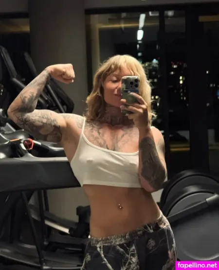 Lizlovelive 1995 OnlyFans Thumbnail #JMjXpEUGuy