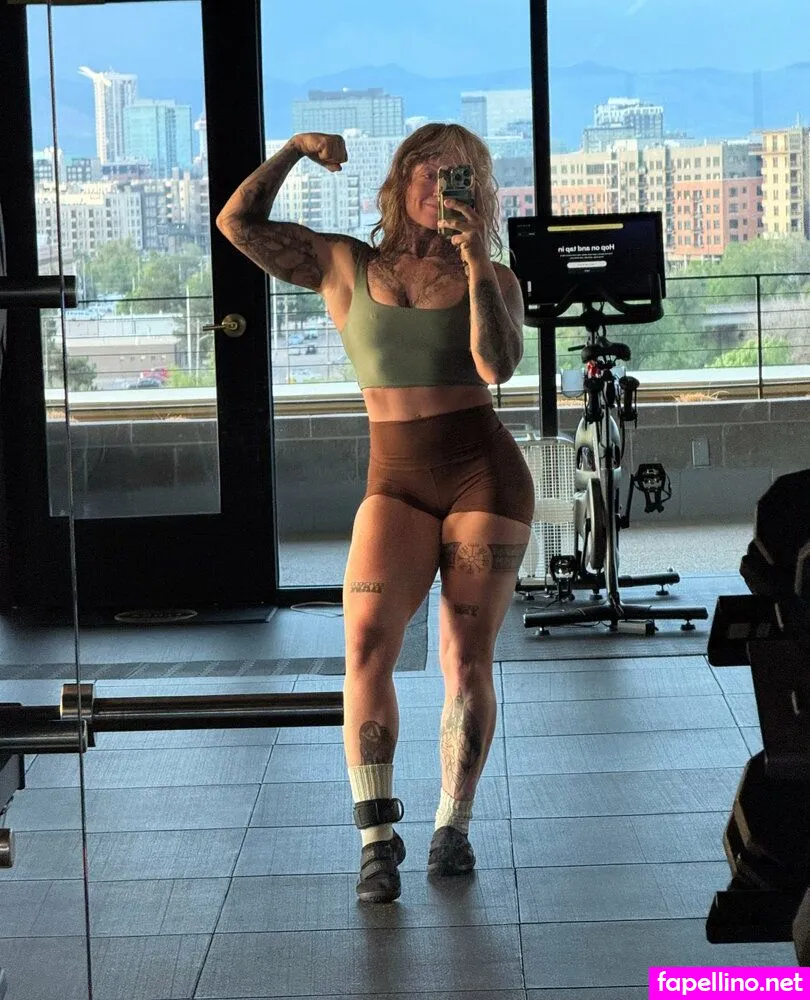 lizlovelive_, lizlovelive_1995 Nude Leaked OnlyFans Photo #UlPubRMb0r