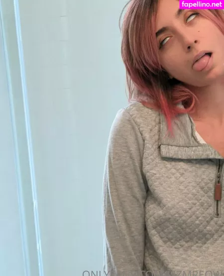 Lizmreow OnlyFans Thumbnail #HyXj9onPCW