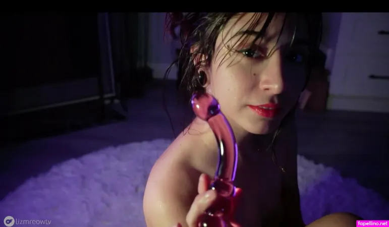 Lizmreowtv OnlyFans Thumbnail #BJhKWfNy4B