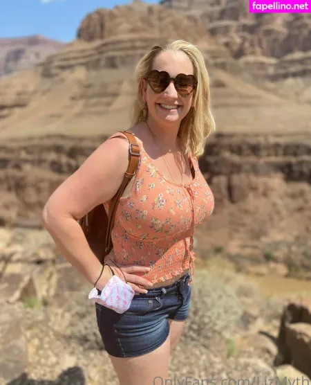 Lizmyth OnlyFans Thumbnail #1mjzBEK7M7