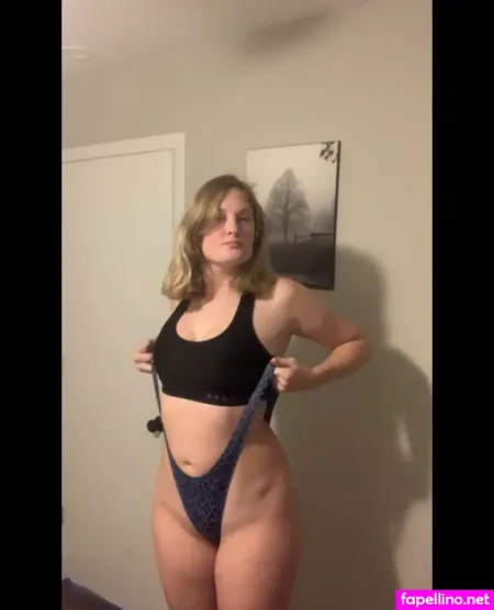 Lizs Dreams OnlyFans Thumbnail #B2xo8CyD7h