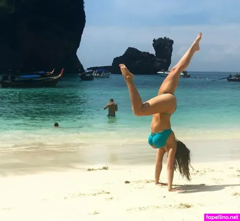 Liztess OnlyFans Thumbnail #vhgYHzJvVd