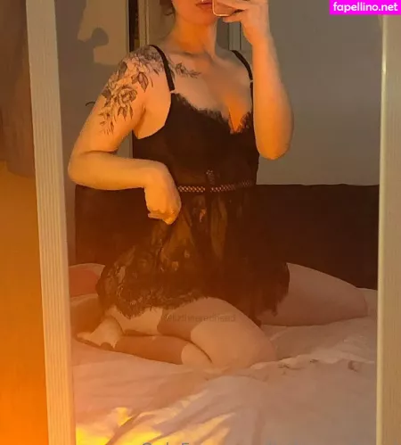 Liztheeredhead OnlyFans Thumbnail #9uaEWa7vZa