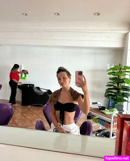 Liztravels 1 OnlyFans Thumbnail #JbJHtmQvCX