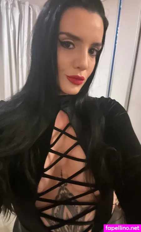 Lizvenus OnlyFans Thumbnail #DXmQpMzfjJ