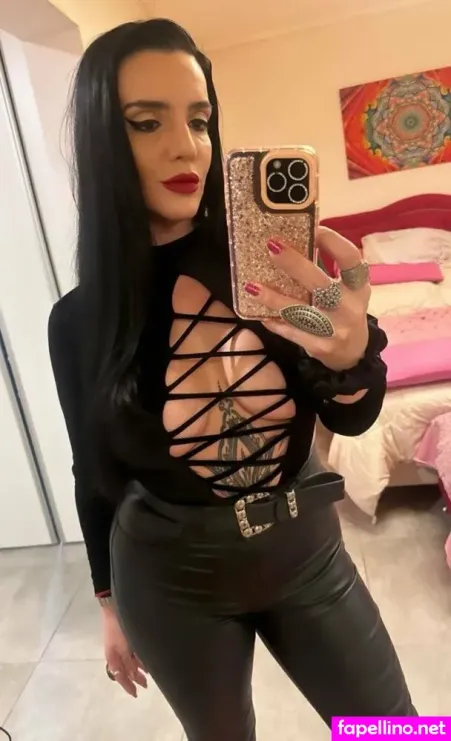 Lizvenus OnlyFans Thumbnail #NZuKUzp0uH