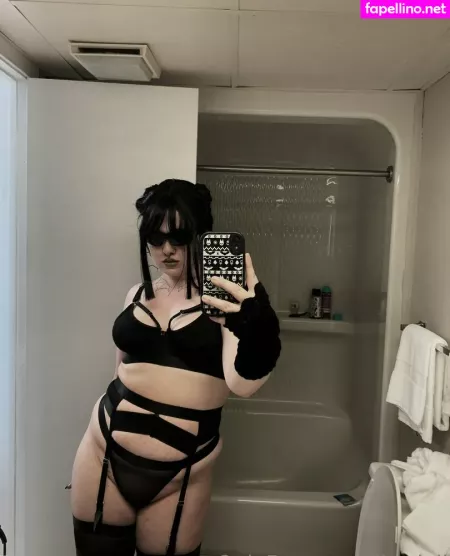 Lizzdoll OnlyFans Thumbnail #2dK4rrtCEn