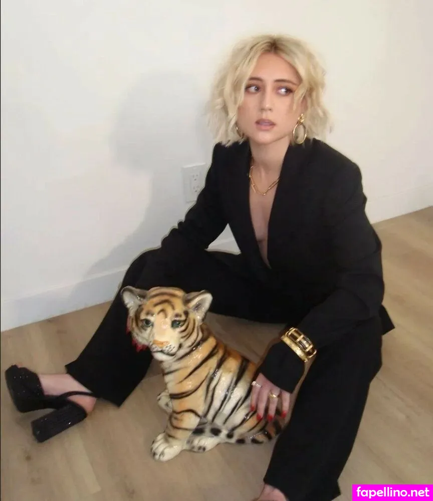 gen v, lizzebroadway Nude Leaked OnlyFans Photo #KqNXkVTy2x