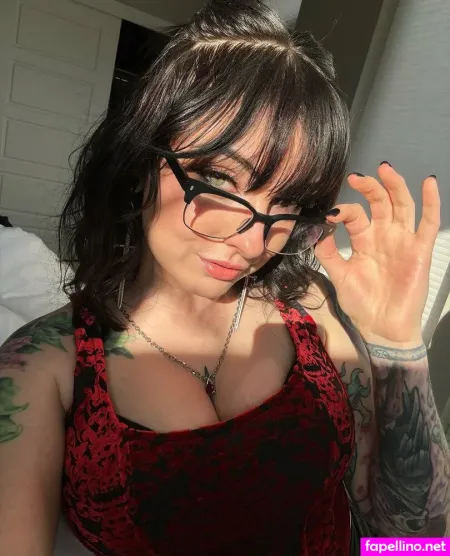 Lizzi Blake 3 OnlyFans Thumbnail #d4l0TucuiB
