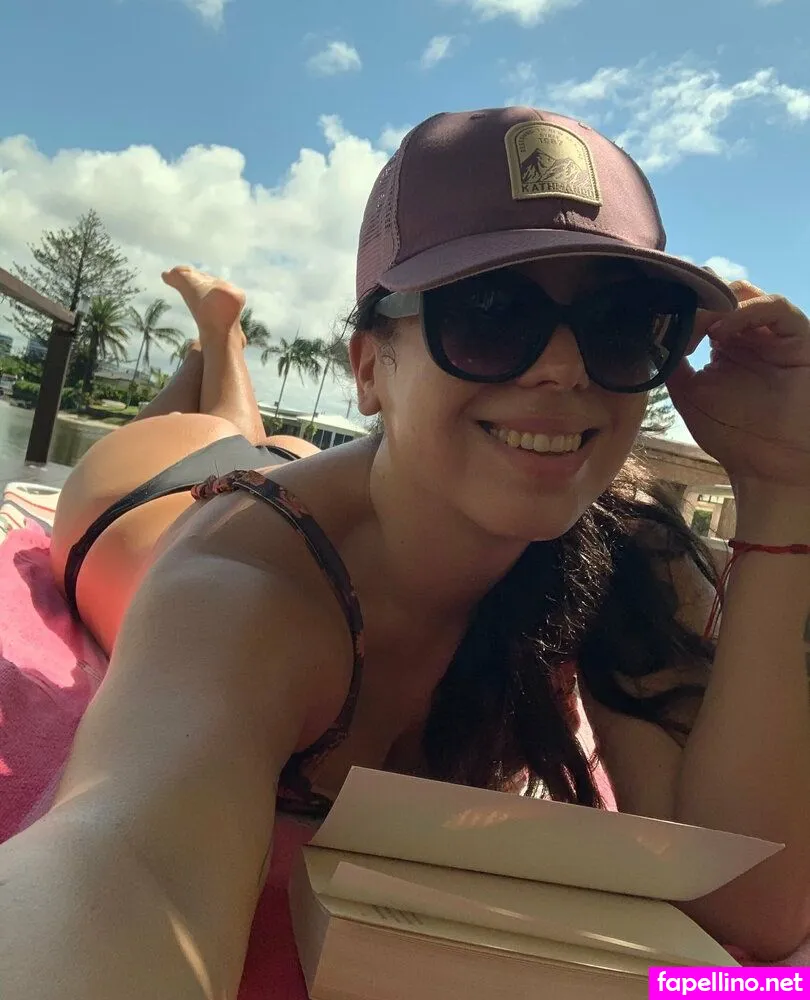 lizzie.30, lizzieeg30 Nude Leaked OnlyFans Photo #LH3JzxcpAK