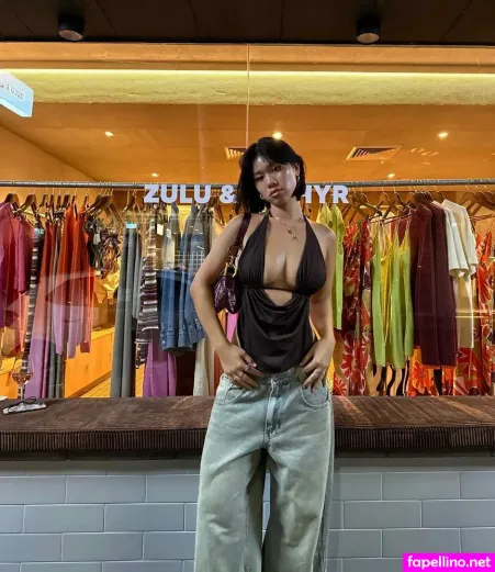 Lizzie Cao OnlyFans Thumbnail #0oG21YfxJh