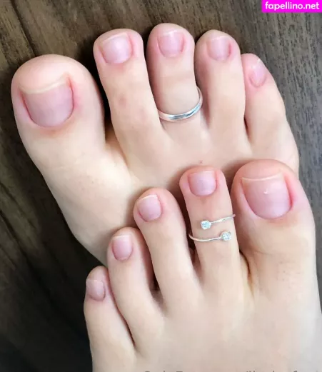 Lizzie Feet OnlyFans Thumbnail #Ukz6bQQRuu