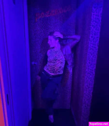 Lizzie Sennott OnlyFans Thumbnail #fOH0OwsE8A