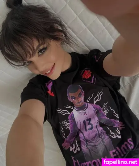 Lizzie Whistle OnlyFans Thumbnail #1Ug3LOFx9Y