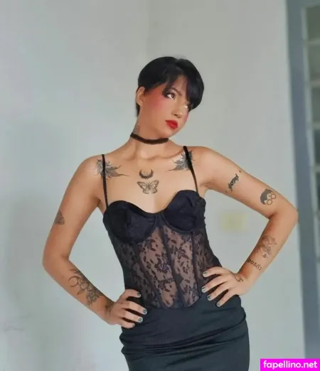 Lizzie Main Profile Photo